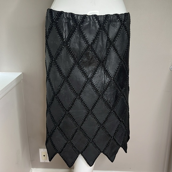 Size 8-10 Leather Crochet Patch Leather Skirt - Picture 3 of 5